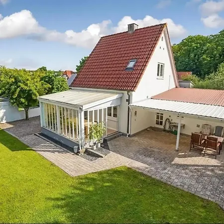 Villa House By And Forest - 6 People Middelfart